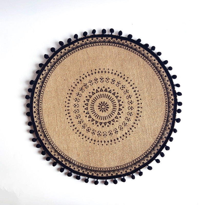 Minimalist vintage cup mat